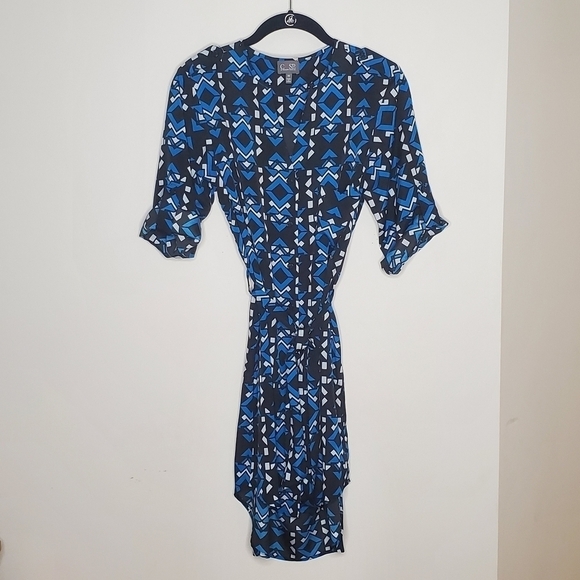 Cusp by Neiman Marcus Geometric Dress - Picture 14 of 14